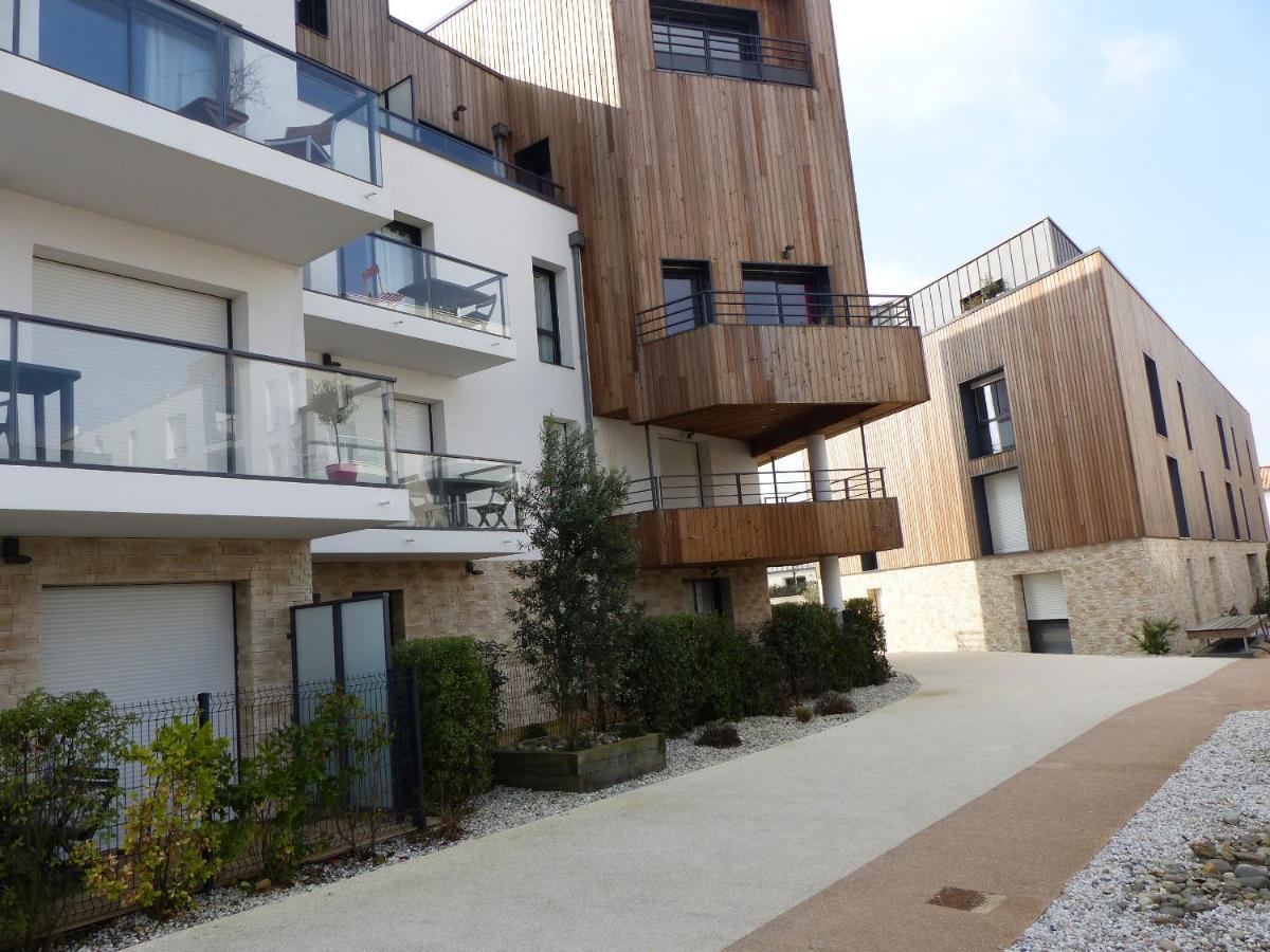 Studio Quais 2 Les Minimes ลาโรแชล ภายนอก รูปภาพ